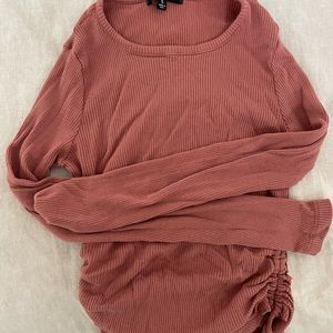 Ribbed terra cotta crop